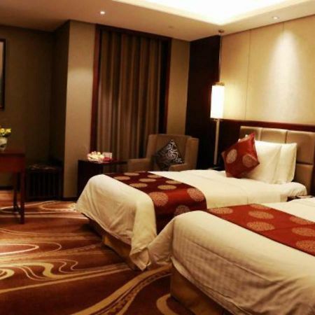 New Century Grand Hotel Xian Exterior foto