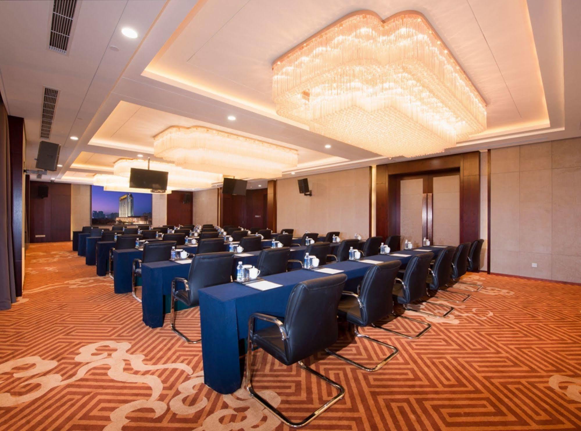 New Century Grand Hotel Xian Exterior foto