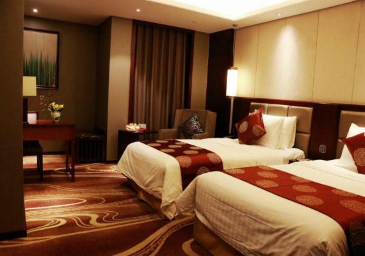 New Century Grand Hotel Xian Exterior foto
